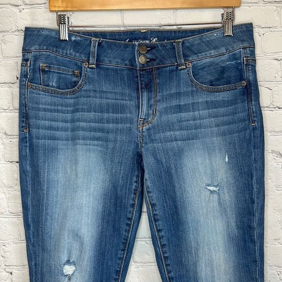 American Eagle Stretch Slightly distressed Artist Jeans size 12 - Picture 2 of 14